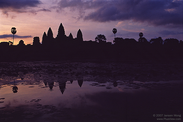 t_1200_0573-2.JPG