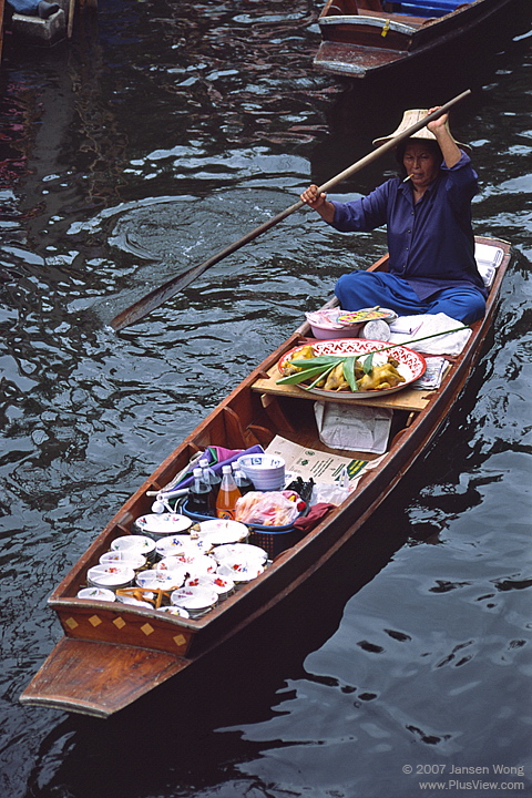 Damnoen Saduak Floating Market (2)