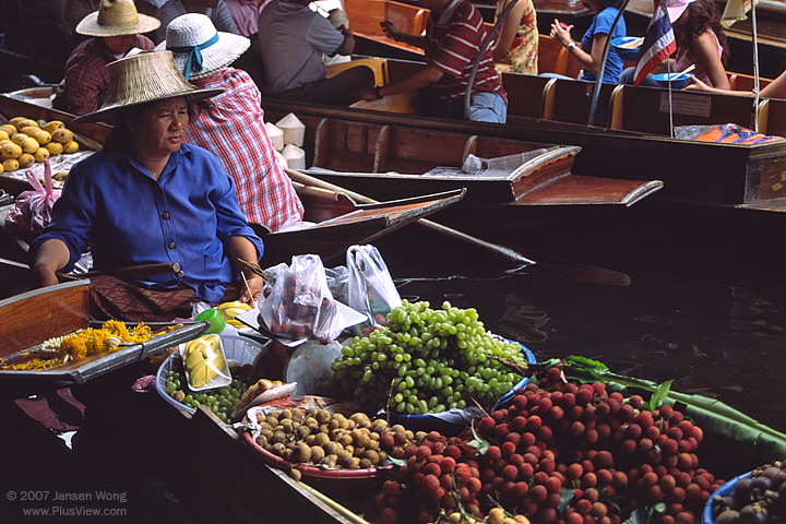 Damnoen Saduak Floating Market (4)