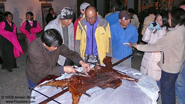 分羊肉吃啰